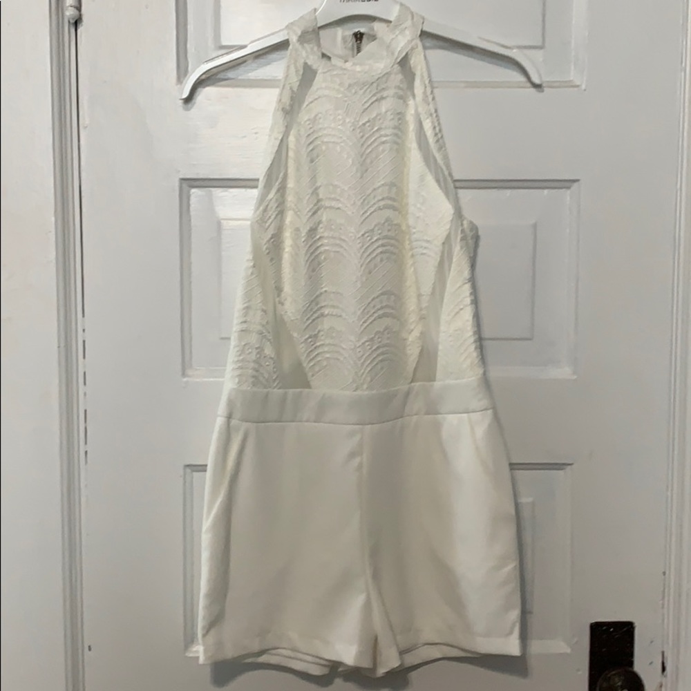 Tea and Cup Los Angeles White detailed Romper